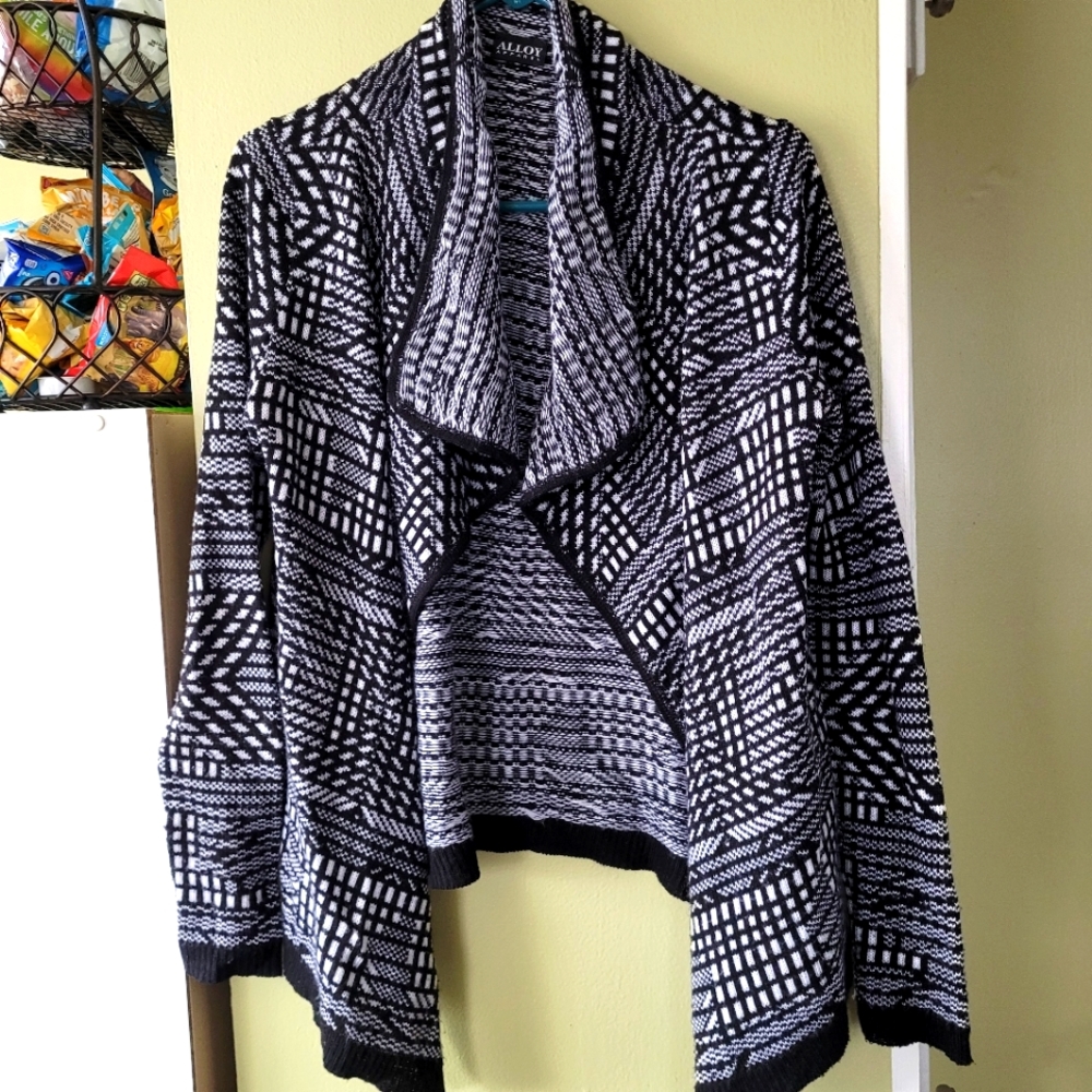 Black and White Knit Open Cardigan